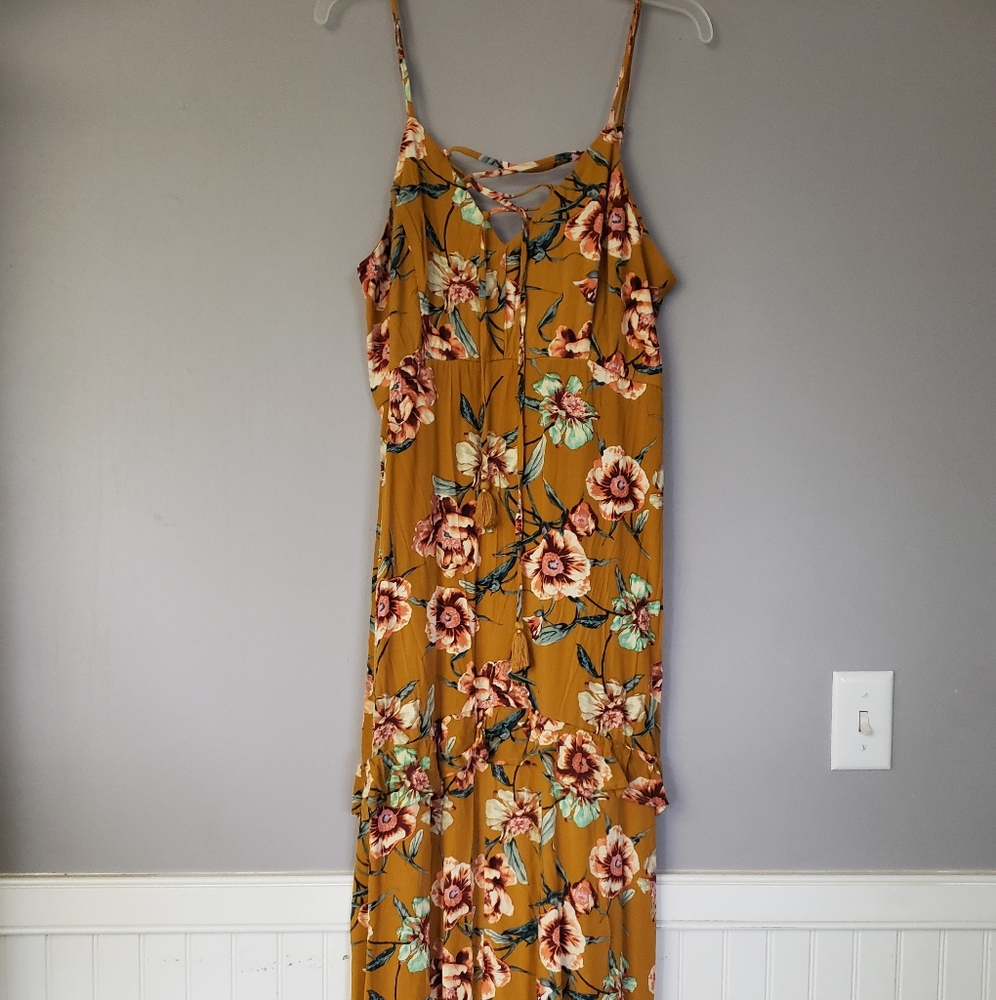 Exhilaration floral maxi dress